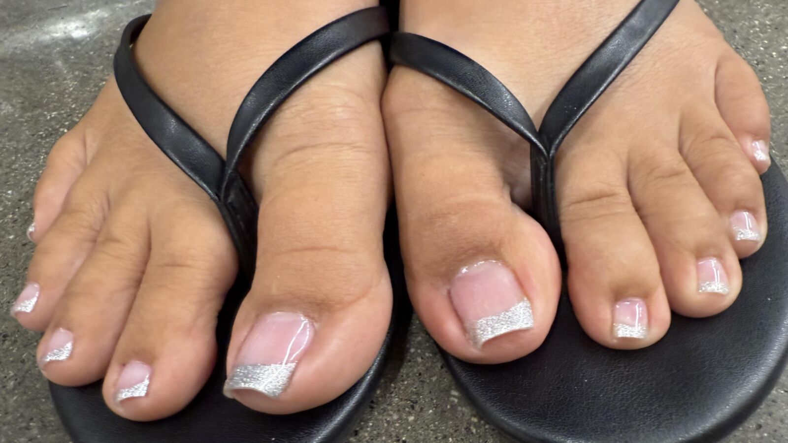 Latina FrenchTip Pedicures