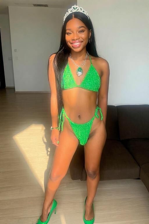African Girk in green bikini TRANS