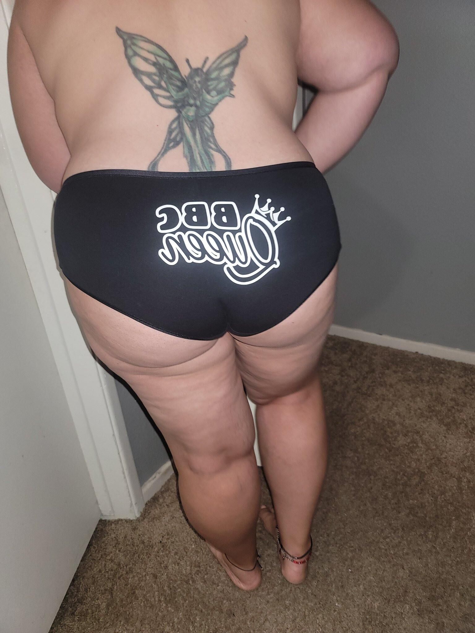 QoSとしてのBBWホットワイフママ広告