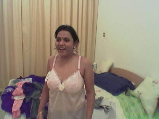 Big Tit Desi Tante