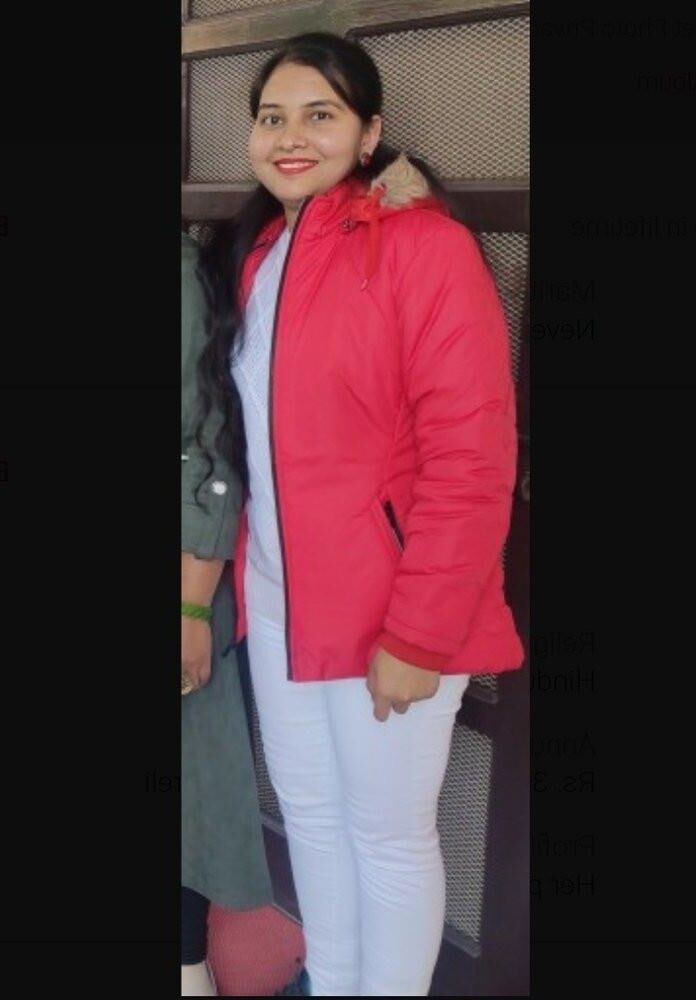 Durchschnittlich aussehende Desi -Hausfrau