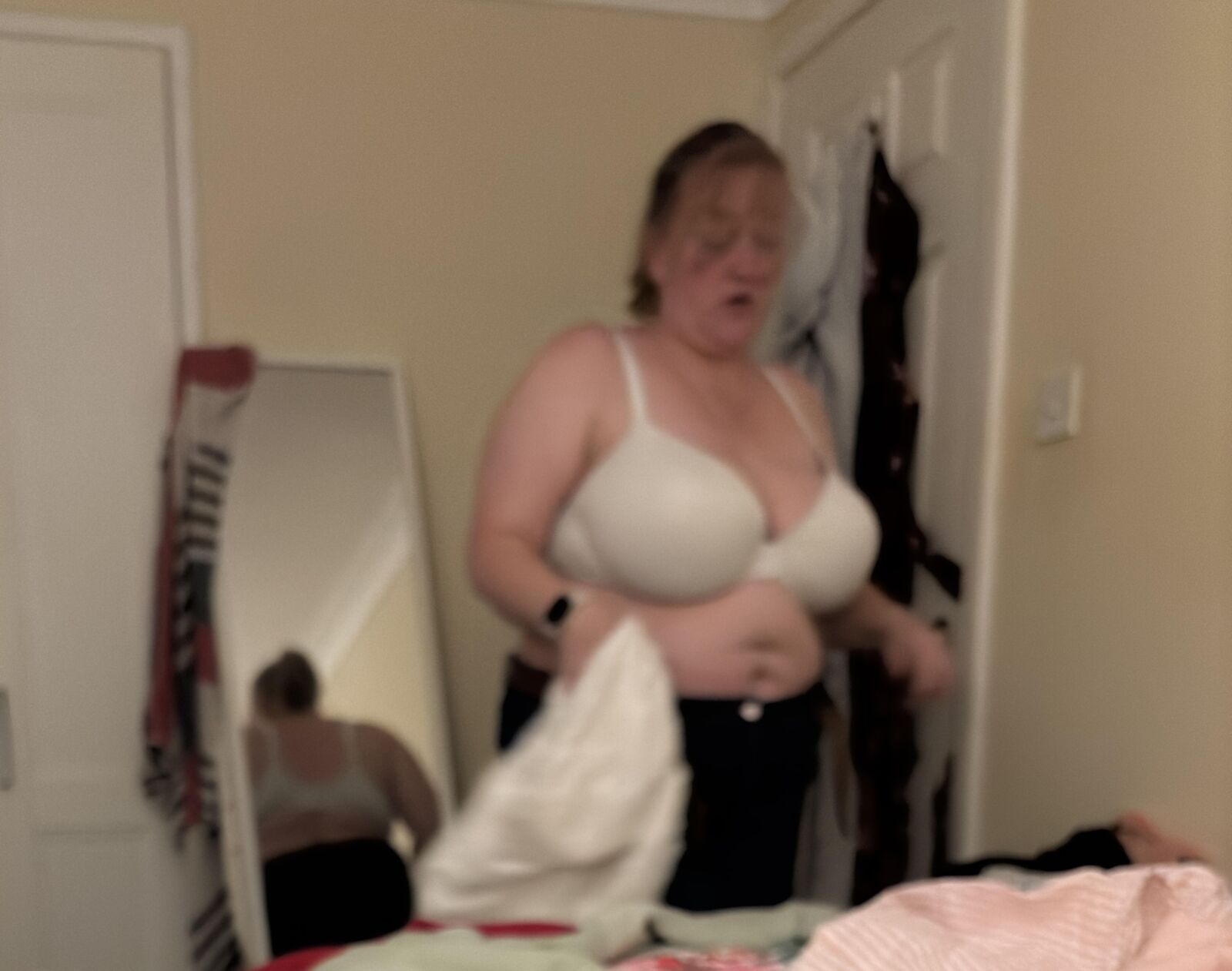Voyeur pics of wife Chrissie