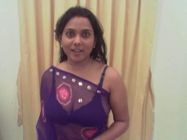 Big Tit Desi Tante