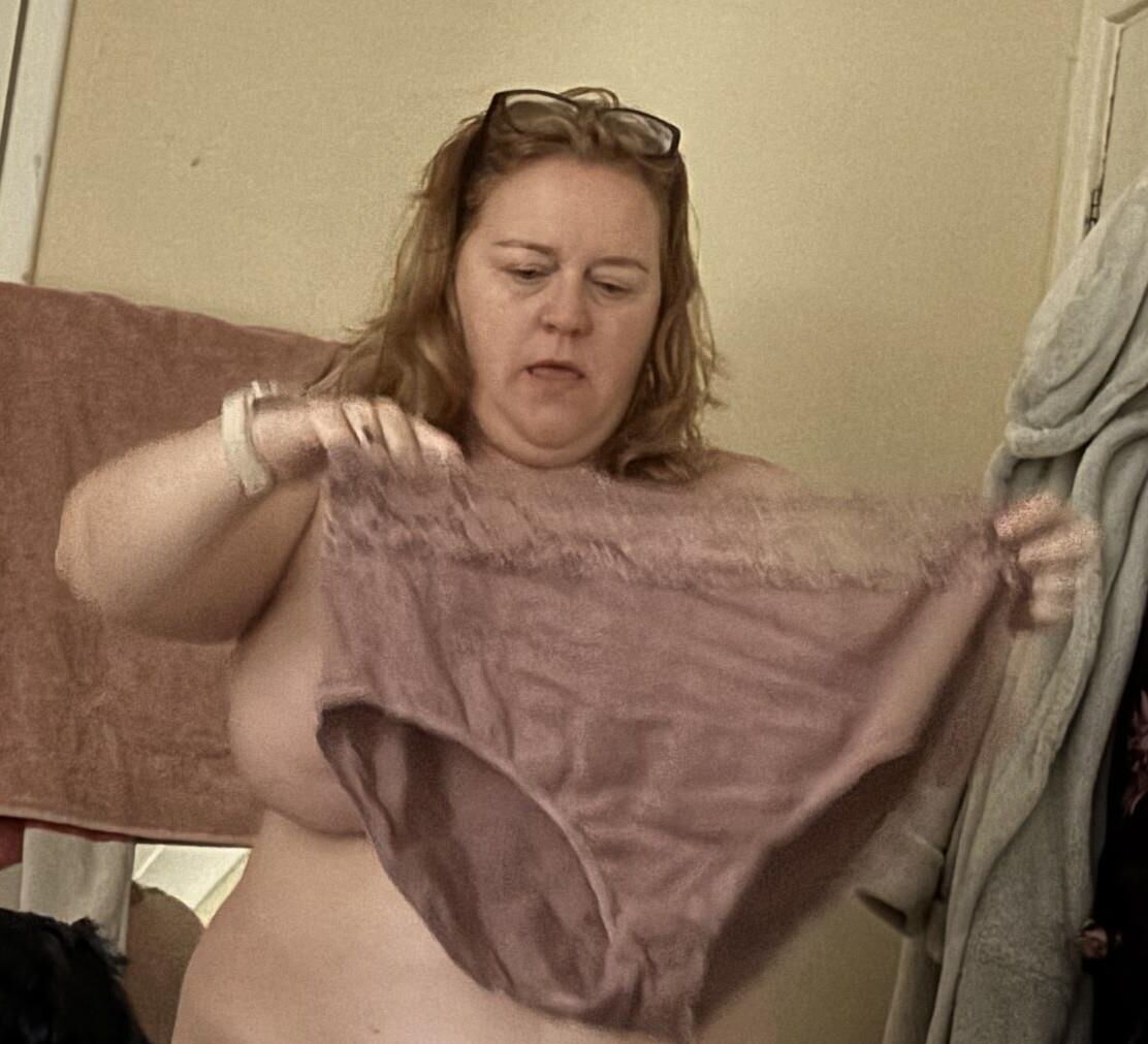 Voyeur pics of wife Chrissie
