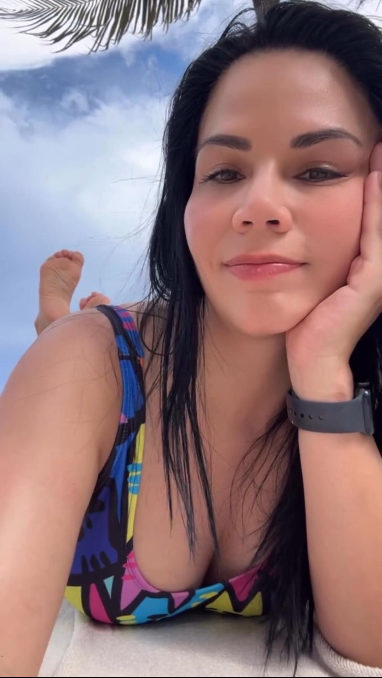 Bren Latina Gorgeous Soles and Feet