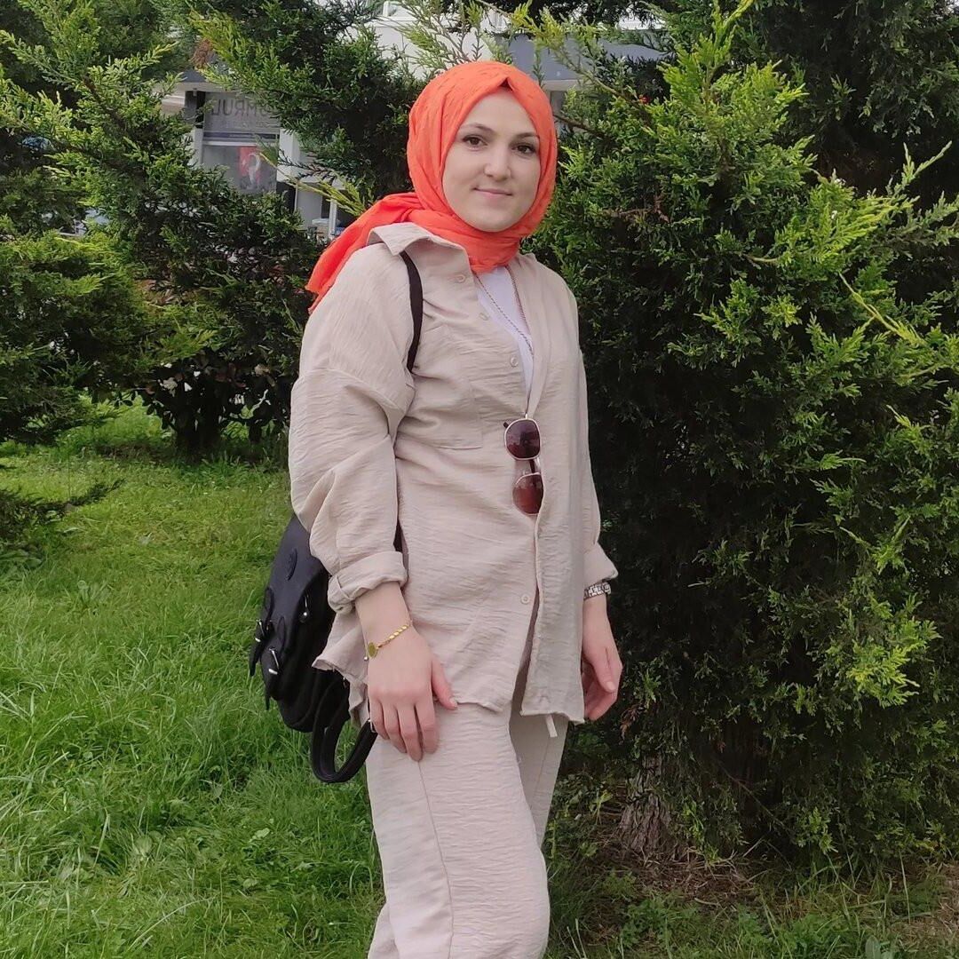 Türkisch sexy Hijab