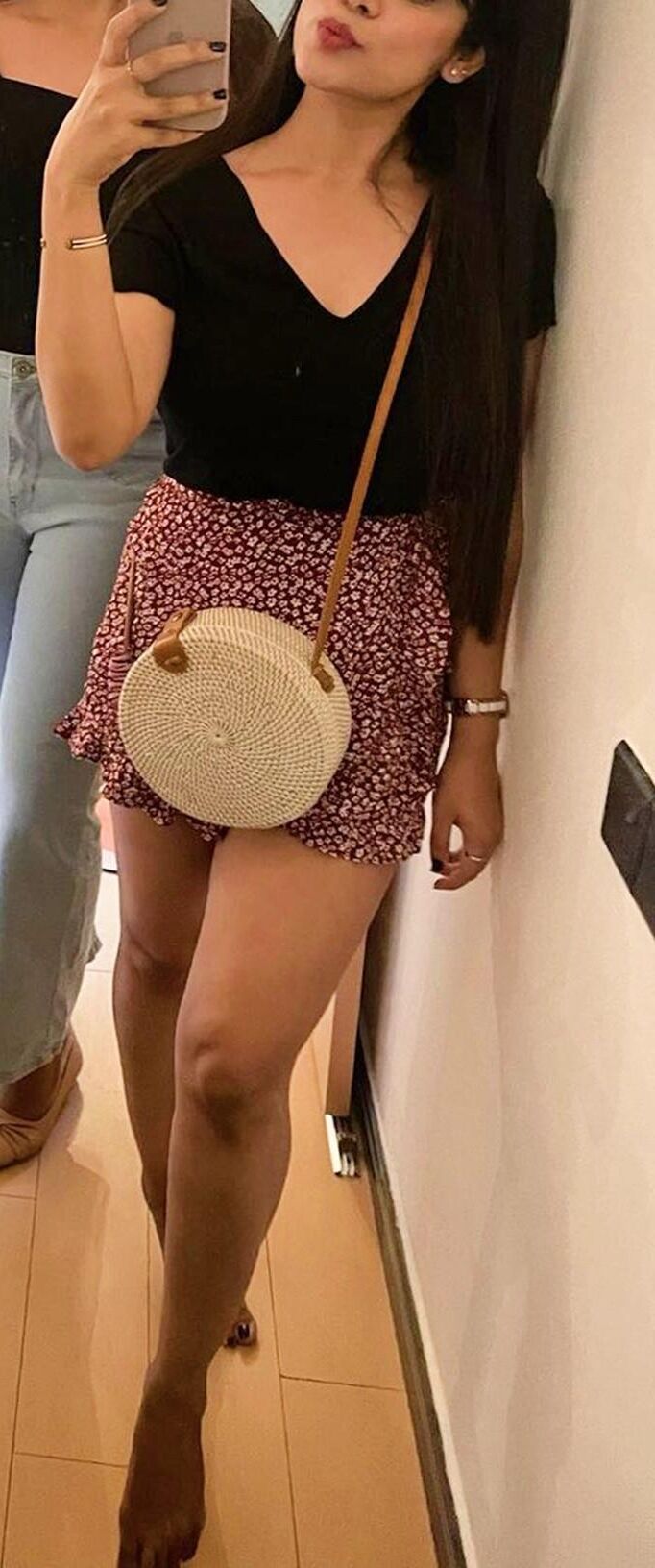 Sexy Asian Swinger Hotwife with Yummy Thick thighs and Sexy Legs