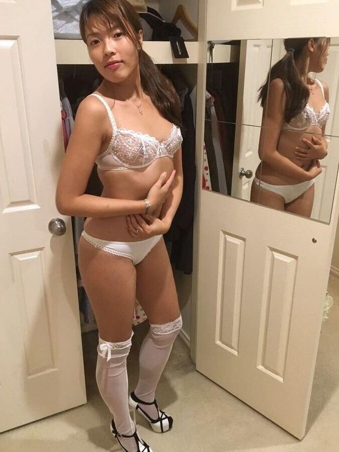 Amazing Asian Auntie