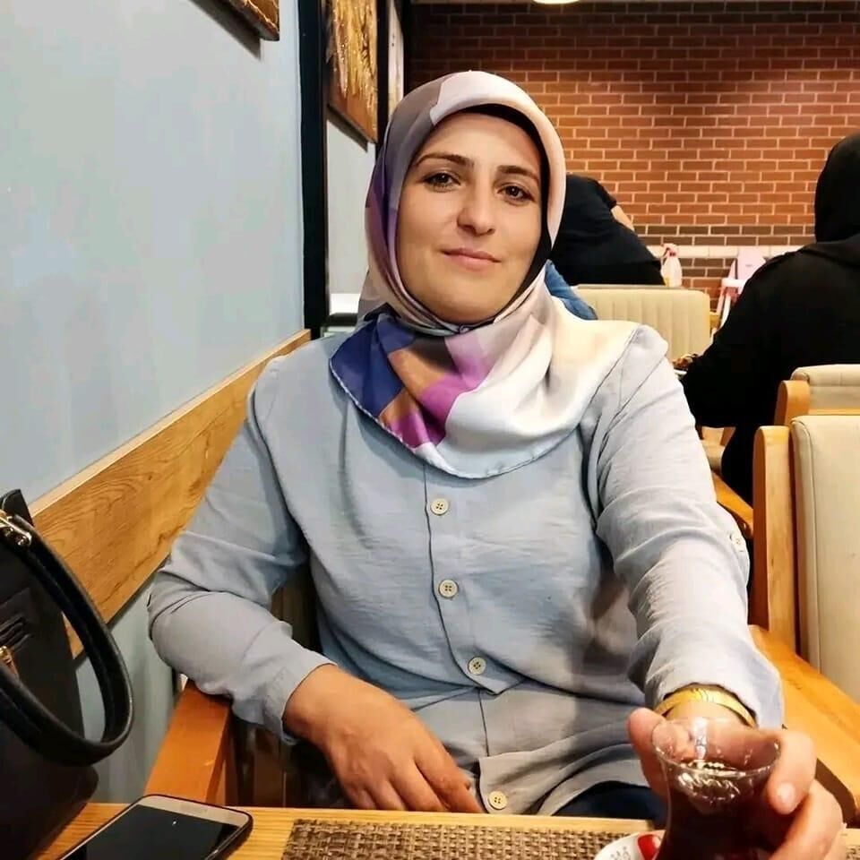 Türkisch sexy Hijab