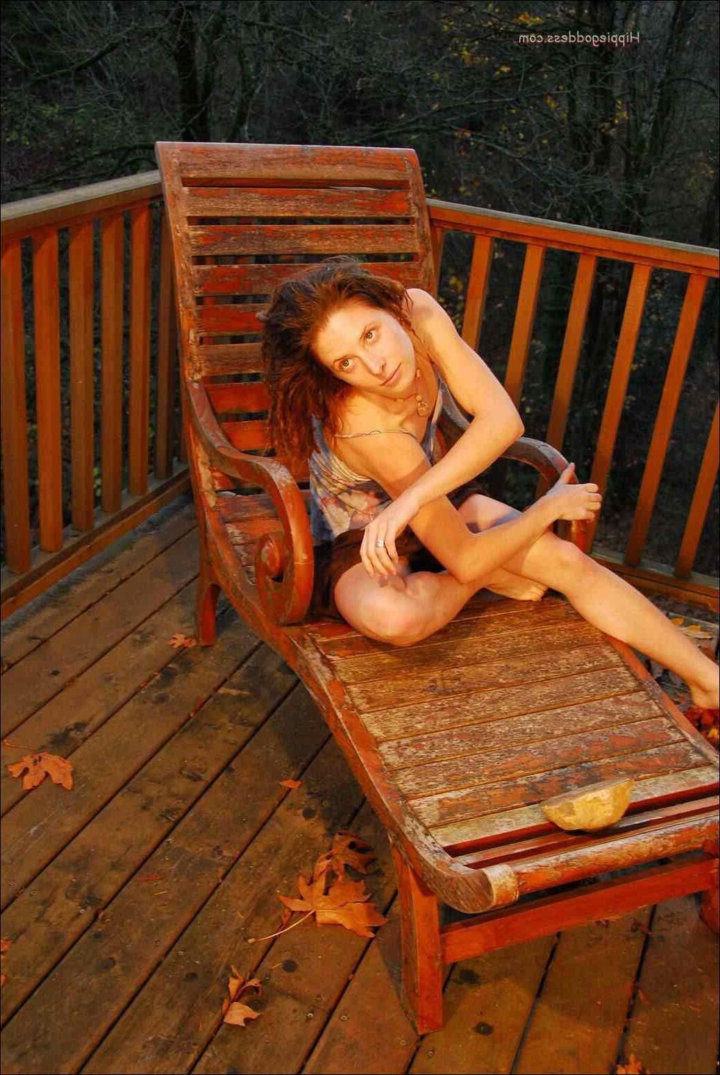 HippieGoddess SERQUET Naked end to her day