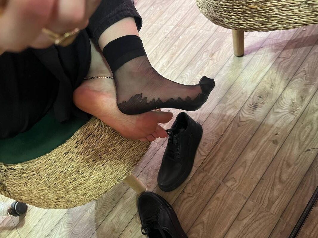 iranian feet