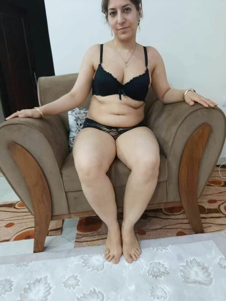 普通のセクシーなイランの熟女