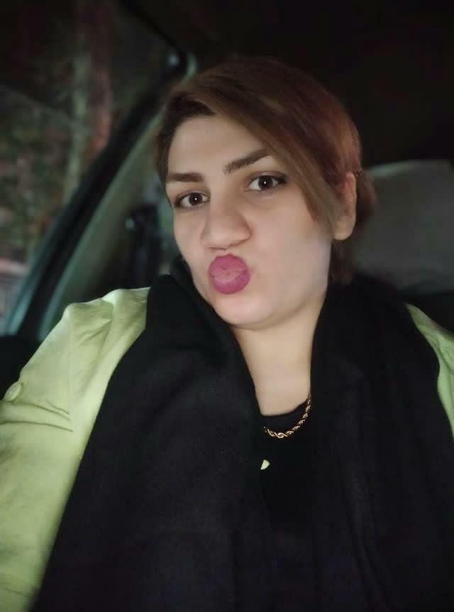 busty iranian wife
