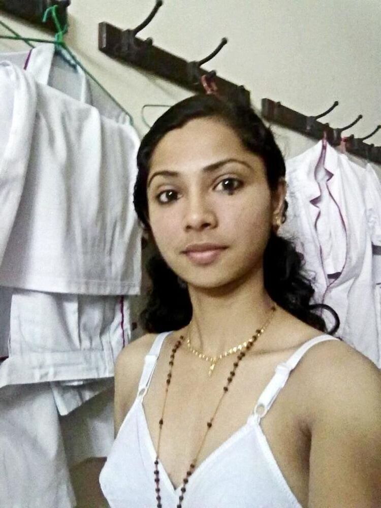 いたずらなインドの看護師