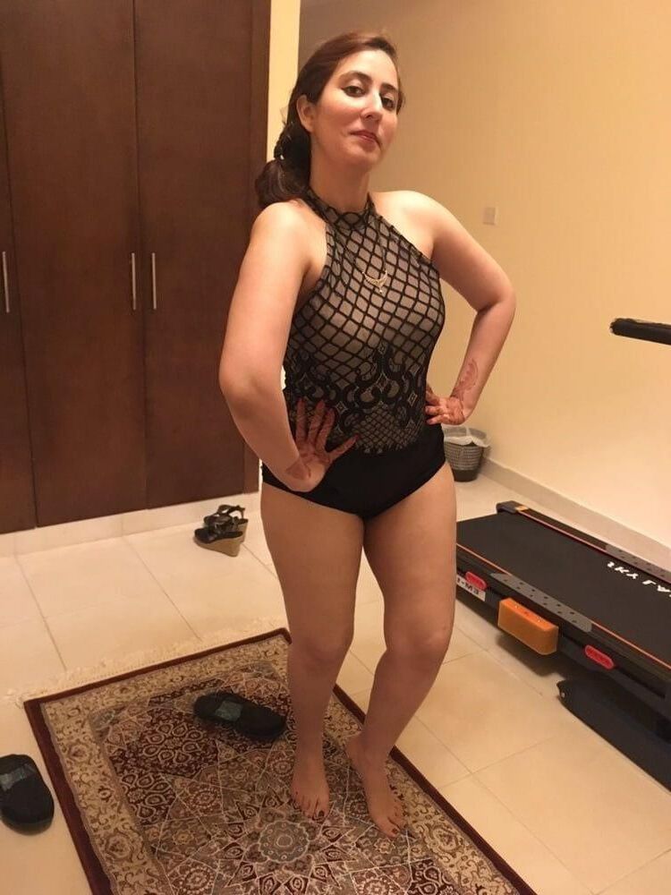新婚旅行のインドの妻