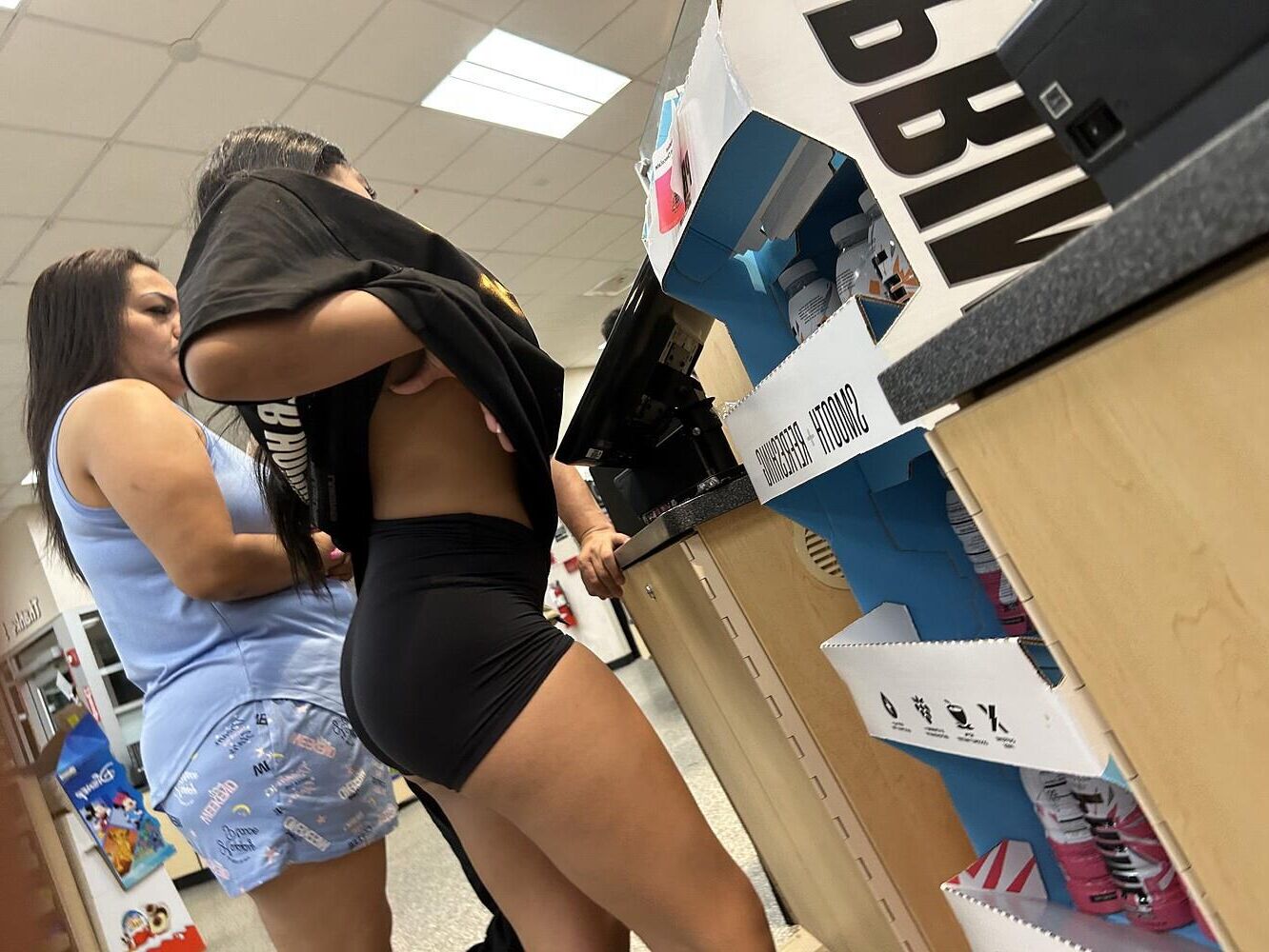 Candido latina pequeña spandex pantalones cortos de spandex
