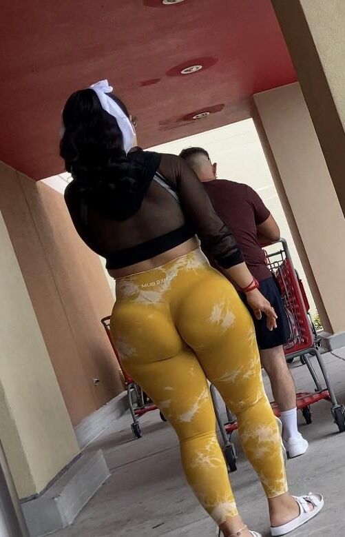 Boat Booty Latina