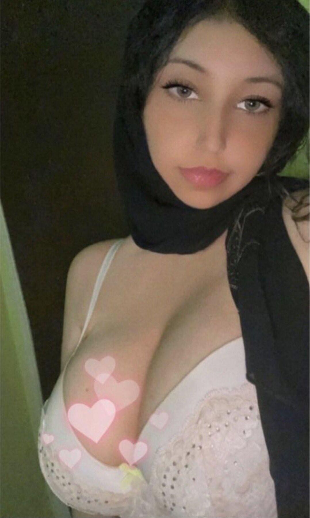 Hoejabi Sluts：イスラム教徒の女の子が自由になる