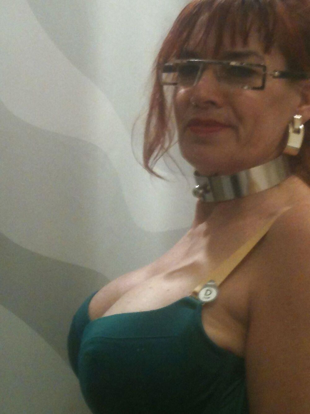 バベット・フォン・ロギ、巨乳のドイツの赤毛ギルフ