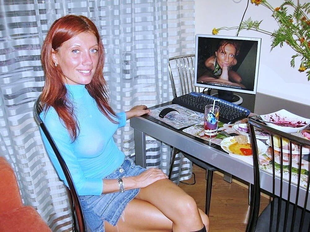 Pelirroja hotwife profundo y come coño