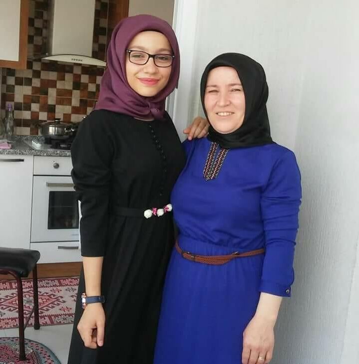 トルコのセクシーなヒジャーブ