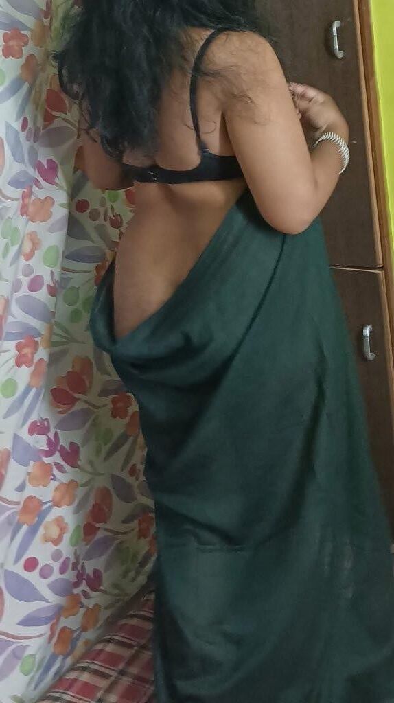 Hardcore and Softcore (Desi Indian Aunties and MILF) 