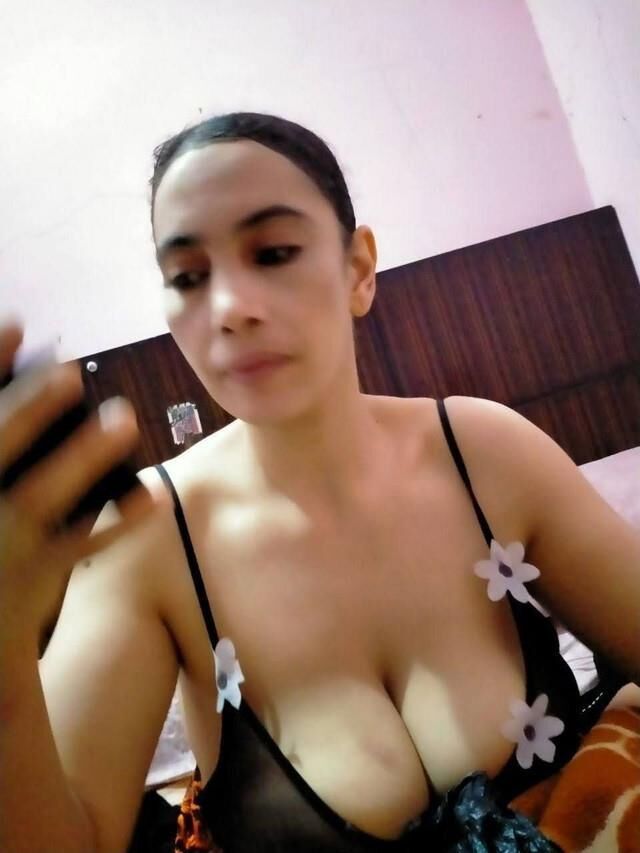 busty arabian woman