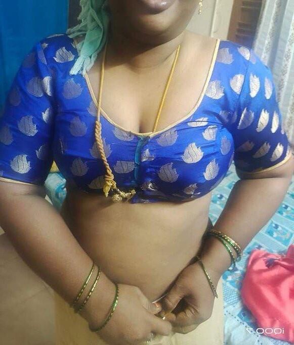 Hardcore and Softcore (Desi Indian Aunties and MILF) 