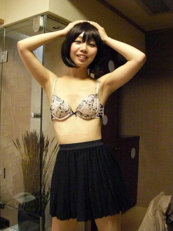 Süße zierliche japanische Freundin