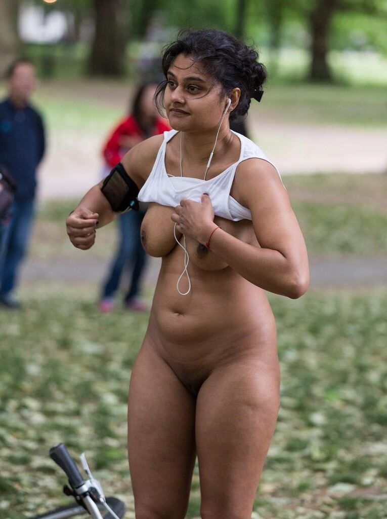 LadyGodva Meenal Jain Kyran Mahay WNBR Indian Babe