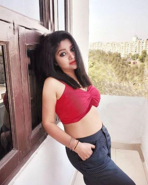 Gata indiana sexy