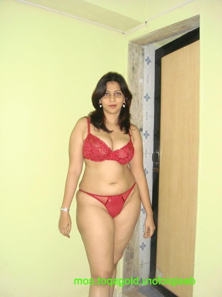 Milf indiano glump
