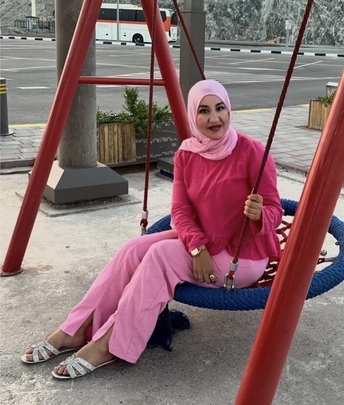 Hijab mother exposed