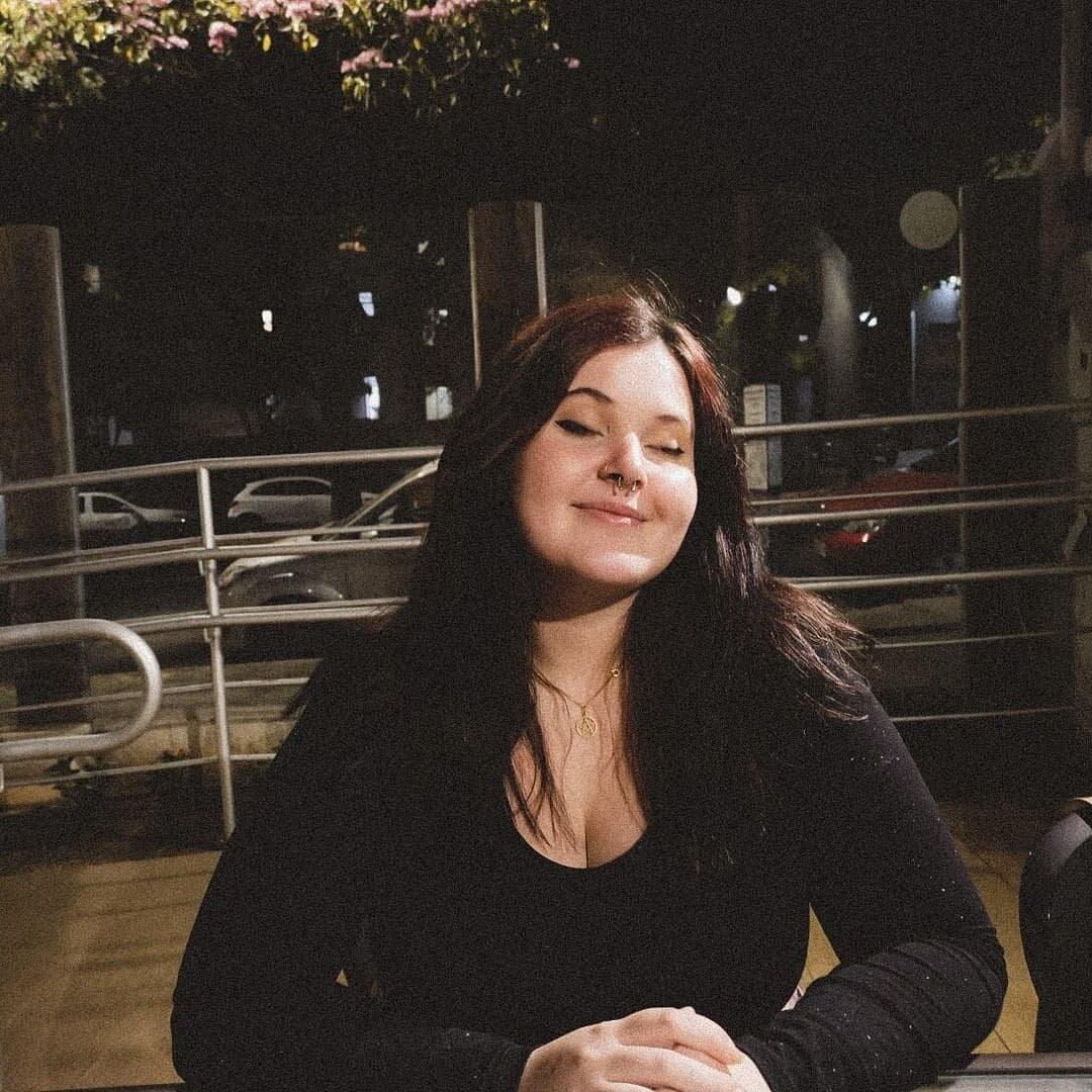 Жирная свинья BBW Latina Slut Julia найдите ее и выставьте больше