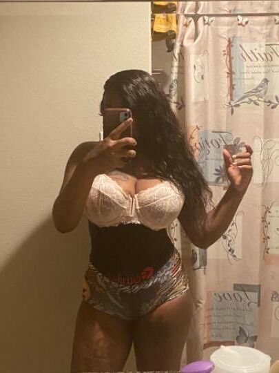 	I love Ebony Escorts v