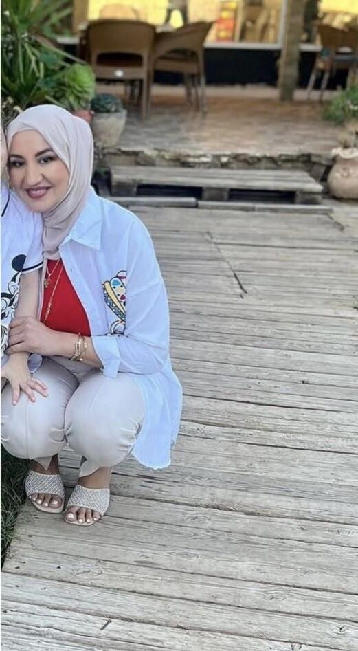 Hijab mother exposed